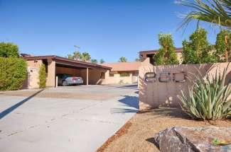 860 N Indian Canyon Drive #3,  Palm Springs, CA 92262